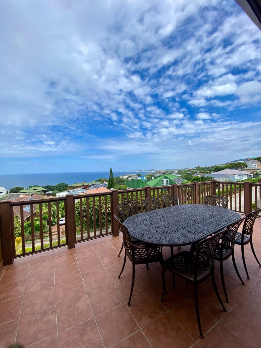 3 Bedroom Property for Sale in Brenton On Sea Western Cape